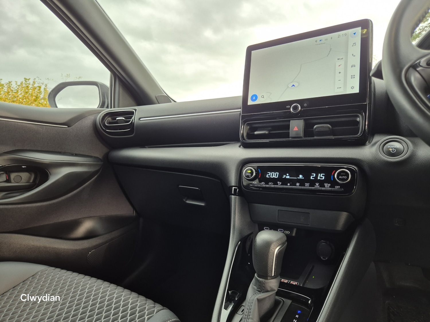 Used Toyota Yaris 2024 for sale - 76487963: Photo 12