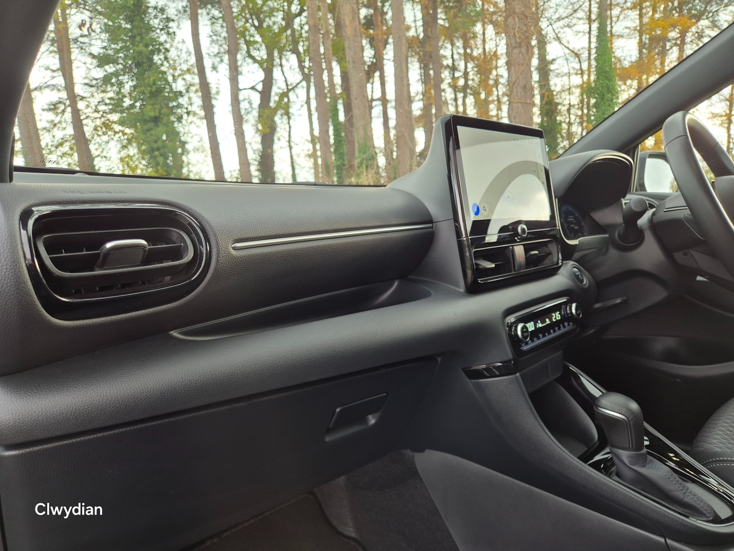 Used Toyota Yaris 2024 for sale - 76487963: Photo 19