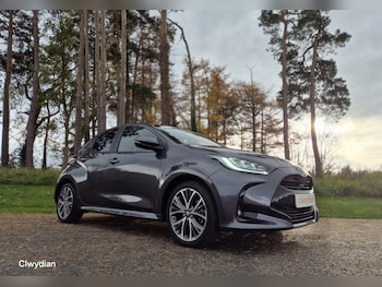 Used Toyota Yaris 2024 for sale - 76487963: Photo