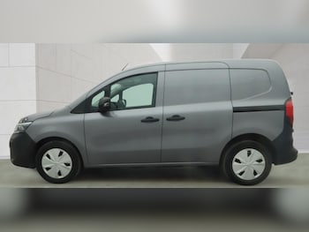 Used Nissan Other 2024 for sale - 78998765: Photo
