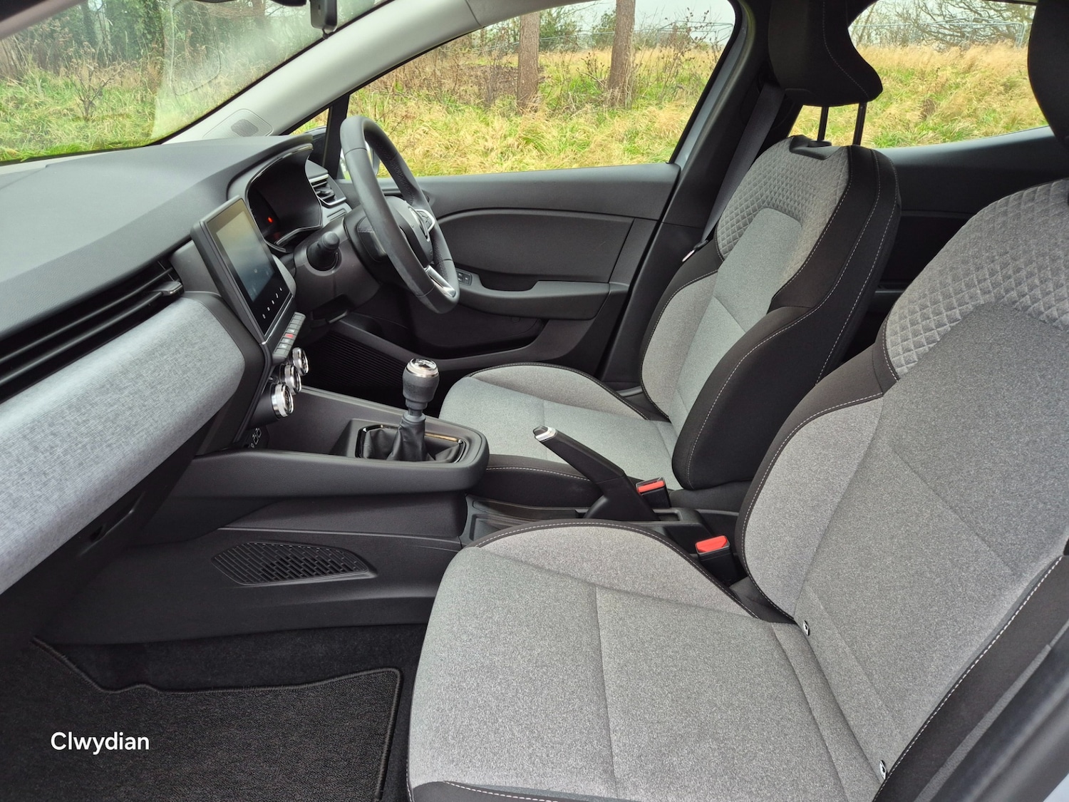 Used Renault Clio 2024 for sale - 77011327: Photo 21