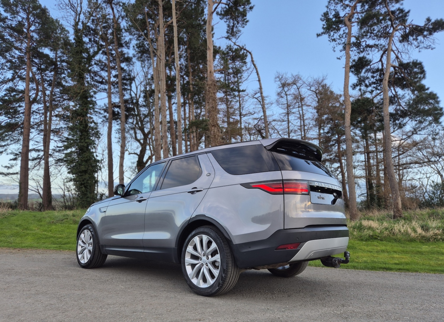 Used Land Rover Discovery 2023 for sale - 77928332: Photo 10