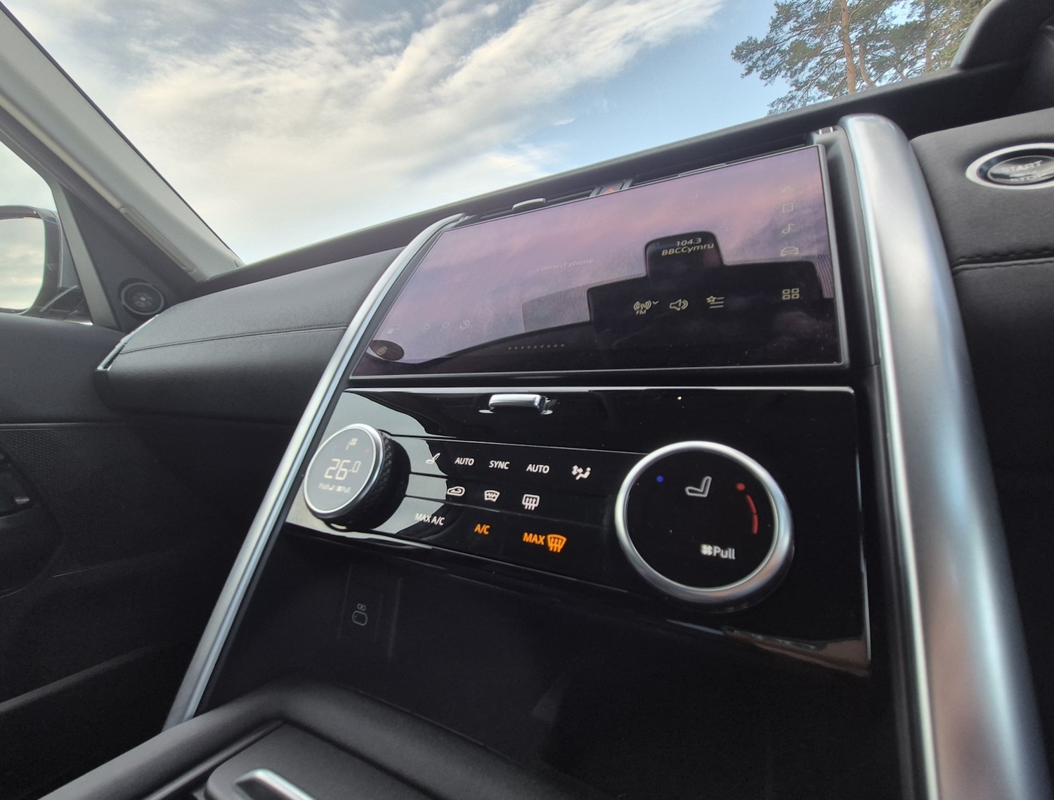 Used Land Rover Discovery 2023 for sale - 77928332: Photo 19