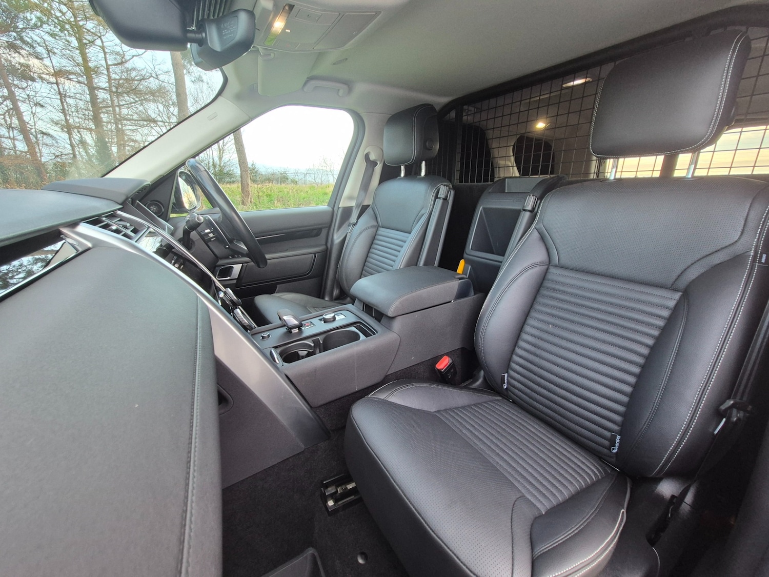 Used Land Rover Discovery 2023 for sale - 77928332: Photo 28