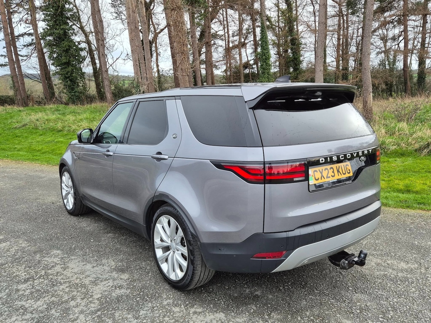 Used Land Rover Discovery 2023 for sale - 77928332: Photo 8