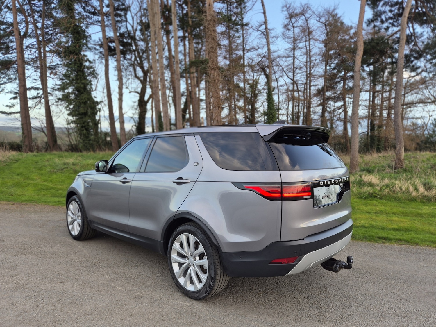 Used Land Rover Discovery 2023 for sale - 77928332: Photo 9