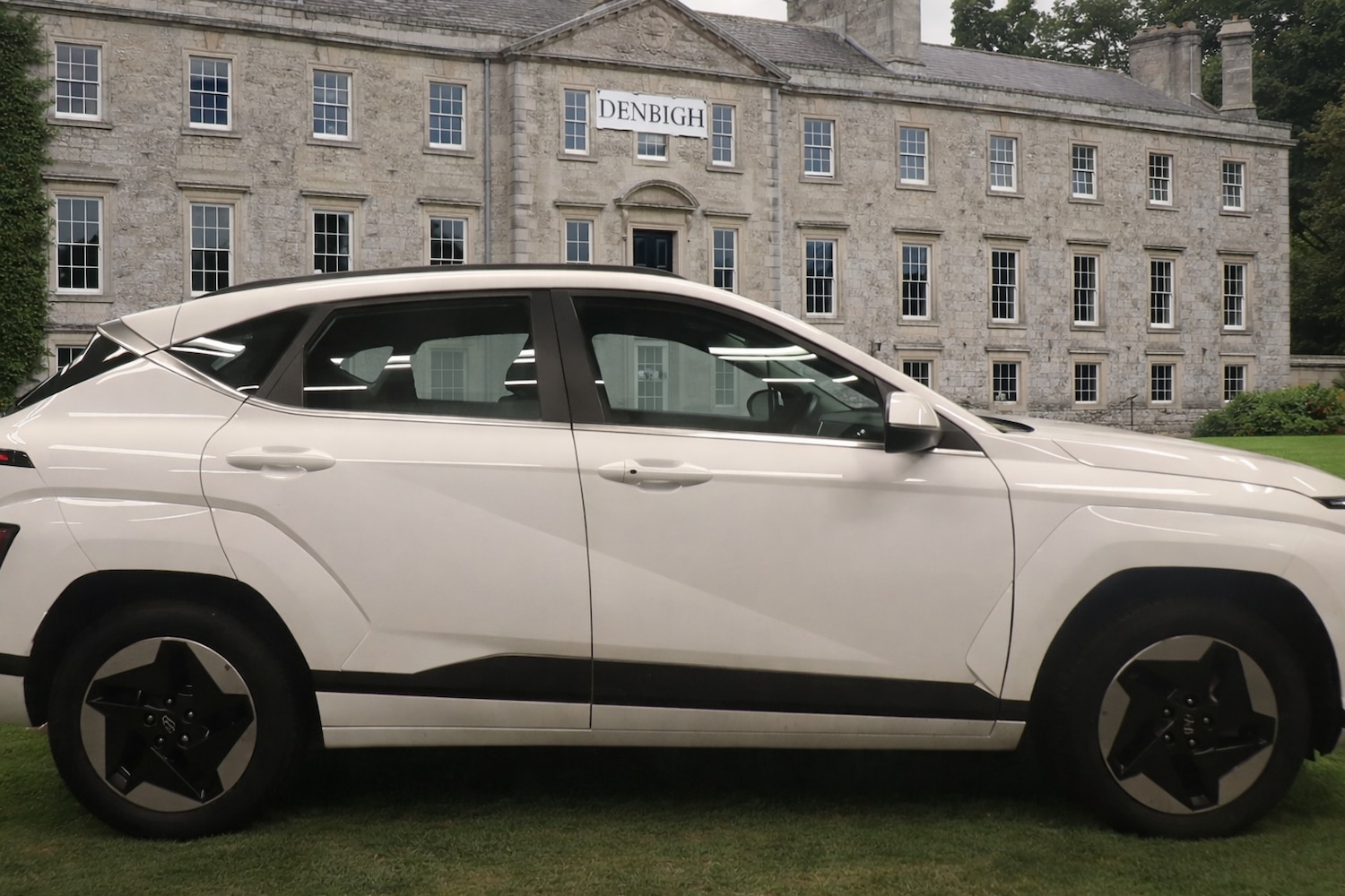 Used Hyundai KONA 2024 for sale - 77971965: Photo 3