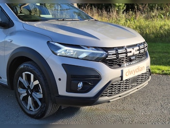 Used Dacia Sandero Stepway 2023 for sale - 76041593: Photo