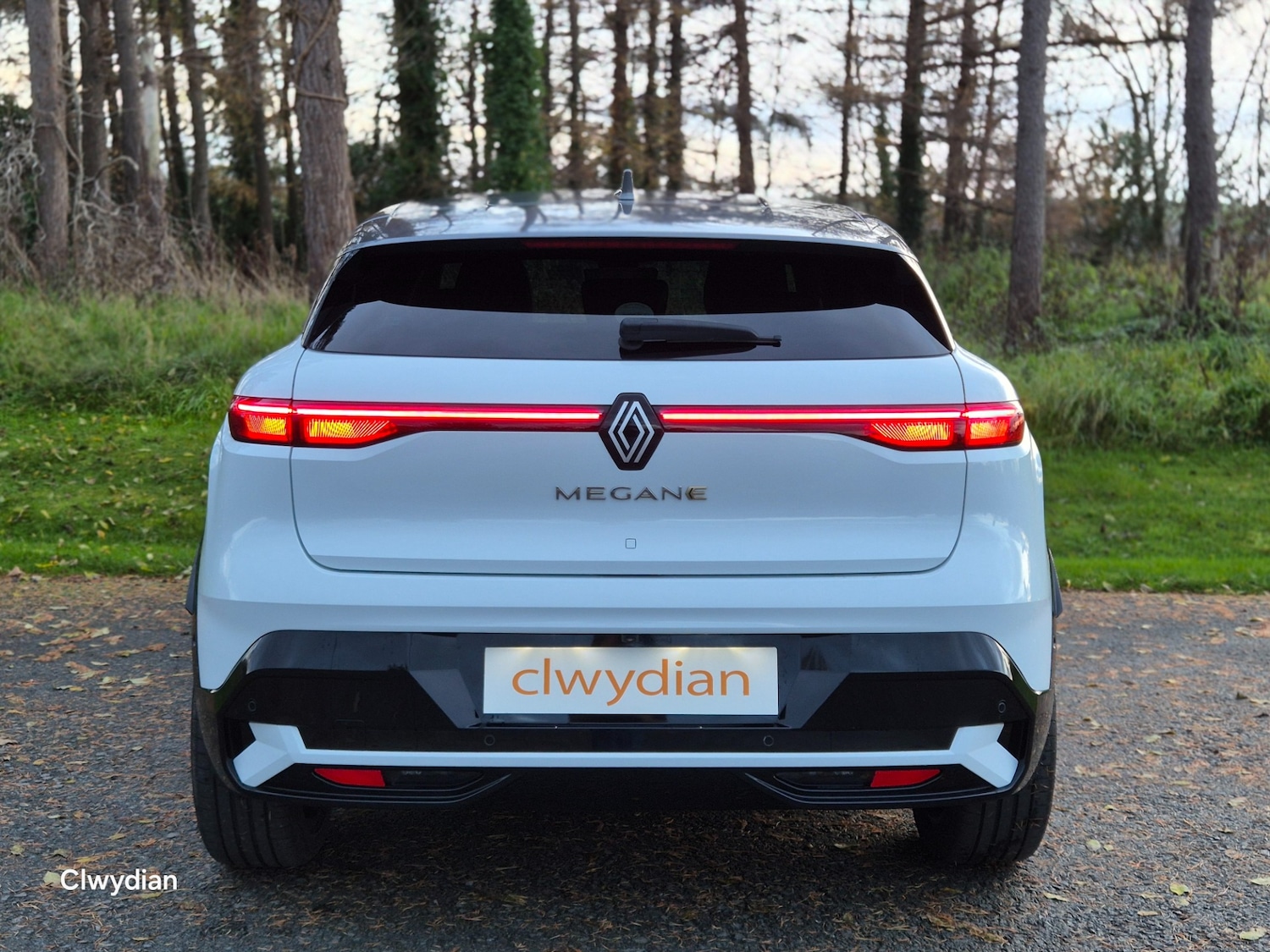 Used Renault Megane E Tech 2023 for sale - 76564070: Photo 10