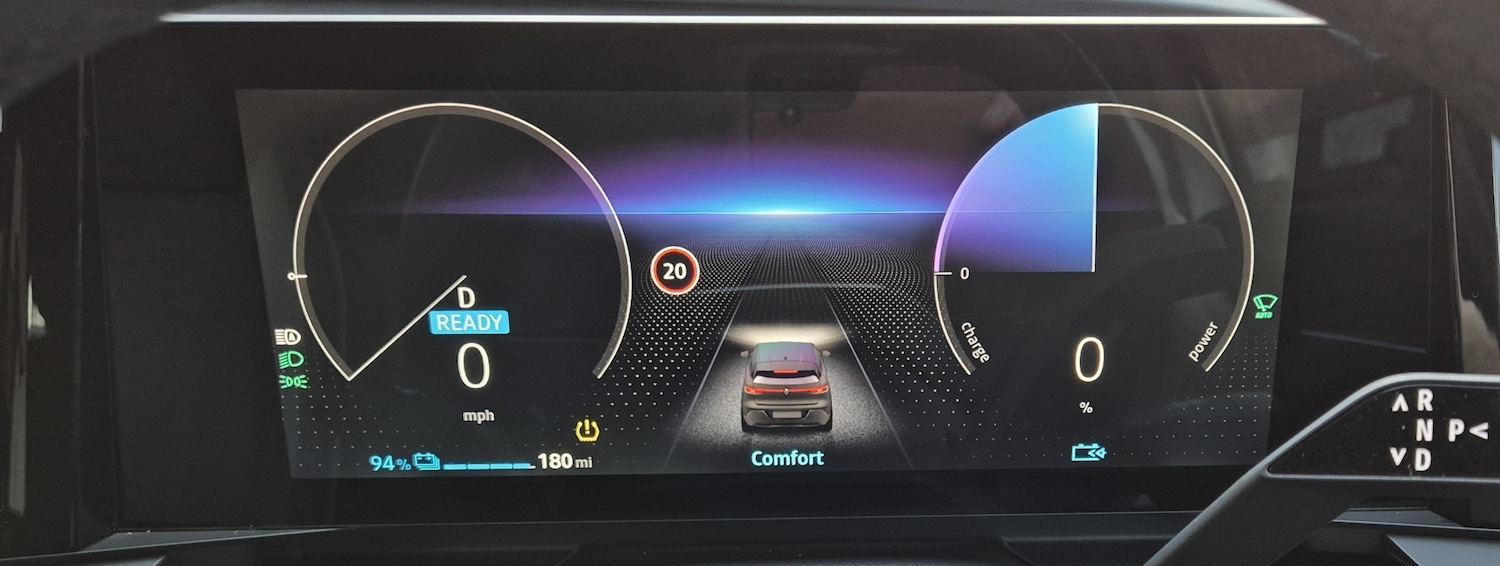 Used Renault Megane E Tech 2023 for sale - 76564070: Photo 17