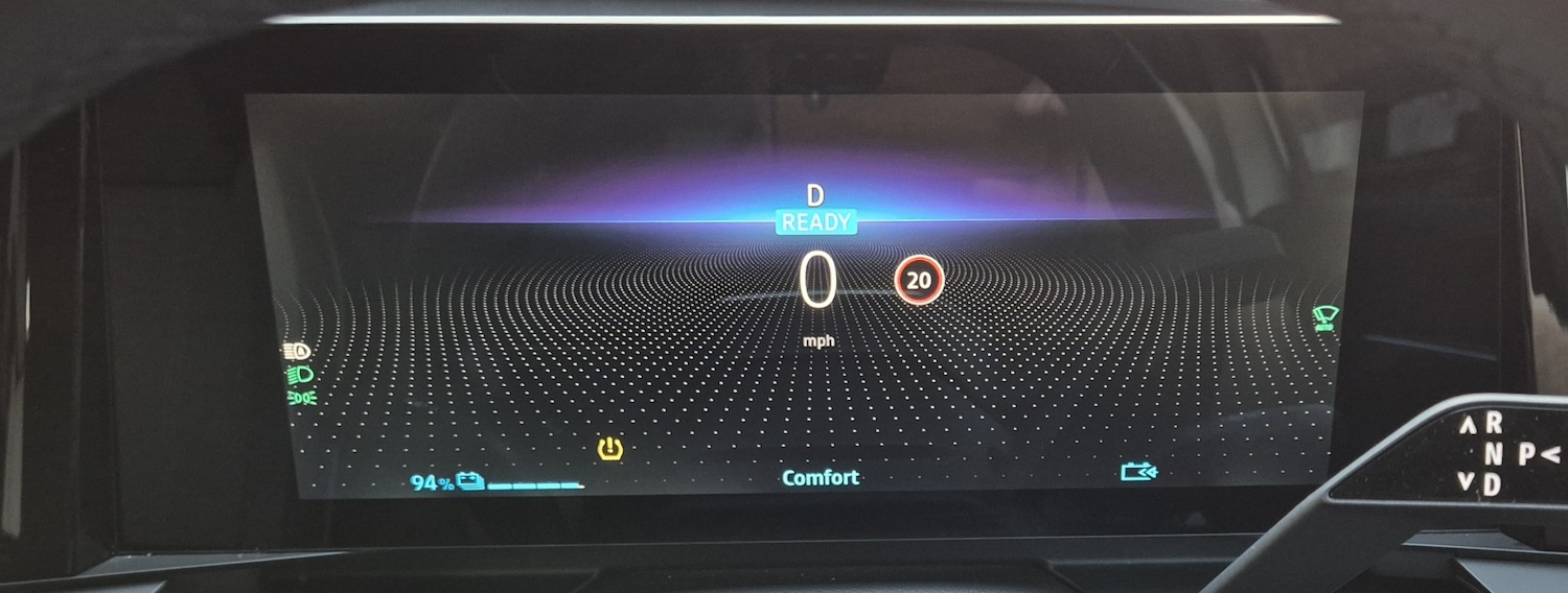 Used Renault Megane E Tech 2023 for sale - 76564070: Photo 18