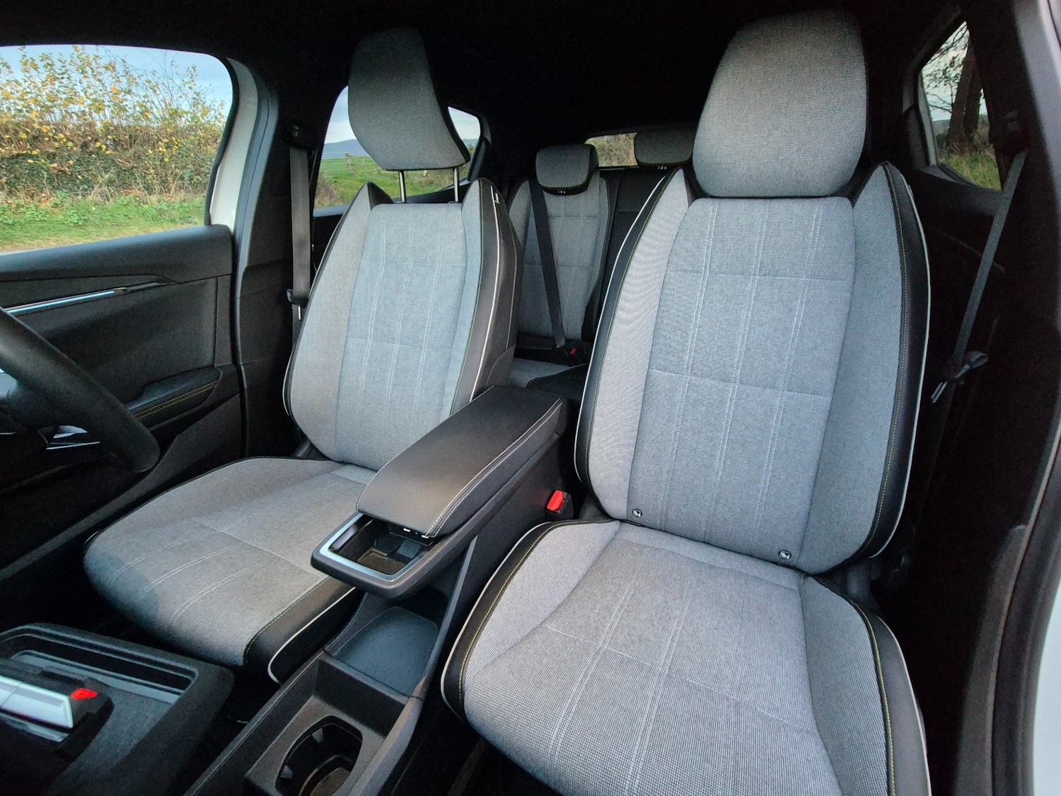 Used Renault Megane E Tech 2023 for sale - 76564070: Photo 28