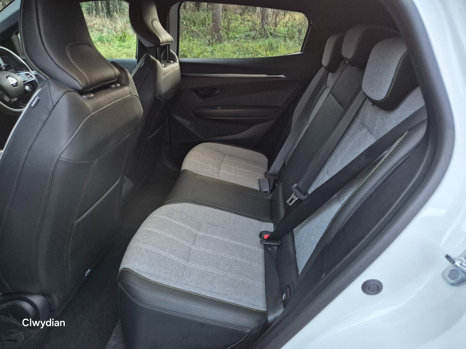 Used Renault Megane E Tech 2023 for sale - 76564070: Photo 30