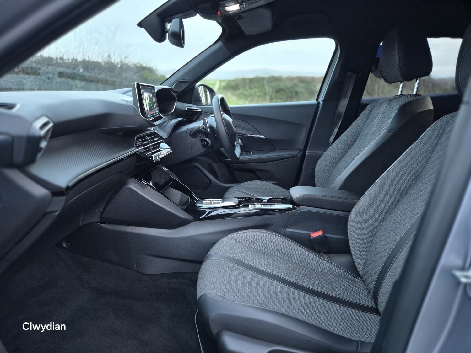 Used Peugeot 2008 2024 for sale - 76583183: Photo 20