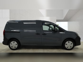 Used Nissan Other 2024 for sale - 78998098: Photo