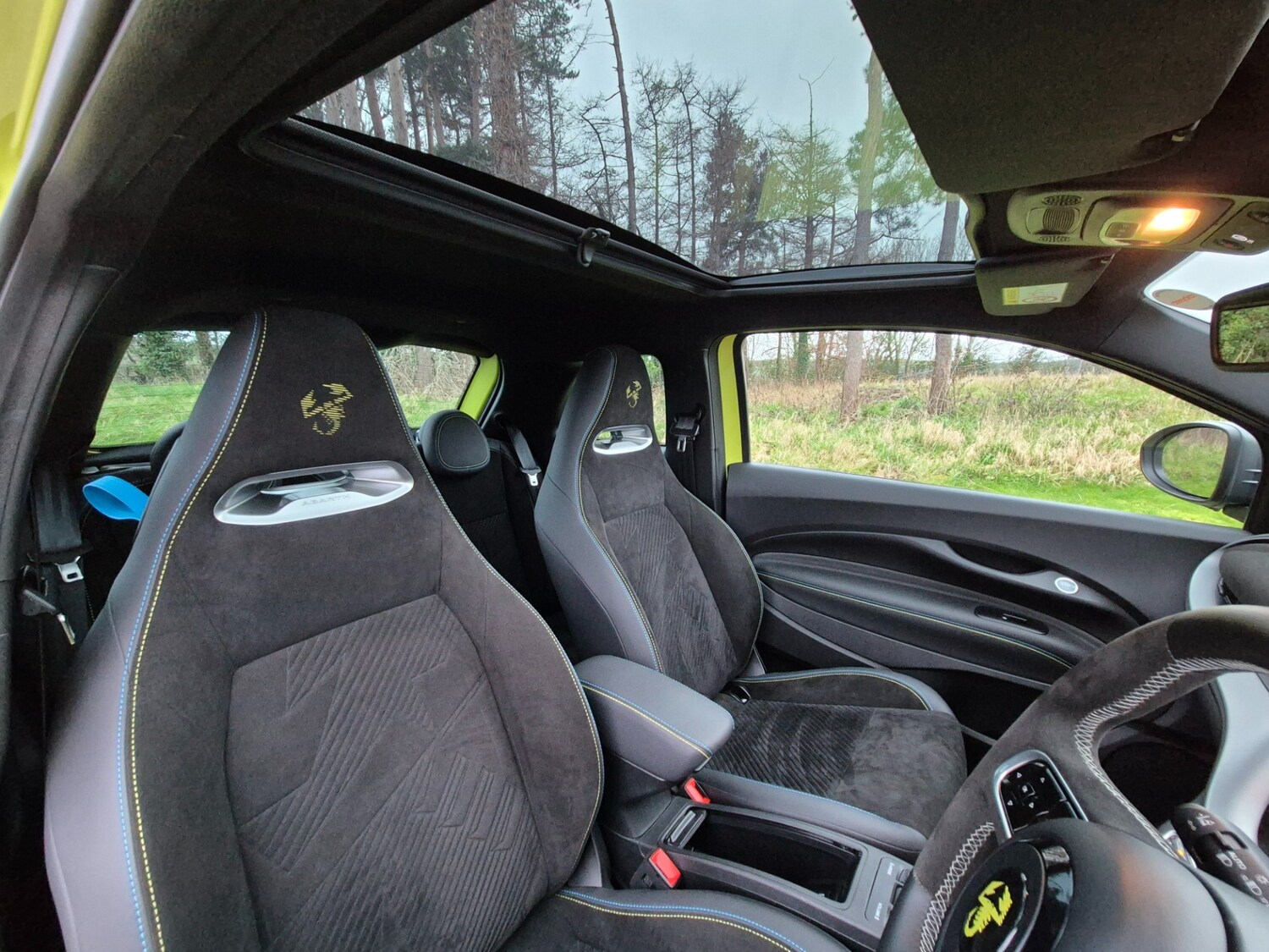 Used Abarth 500 2024 for sale - 77590676: Photo 15