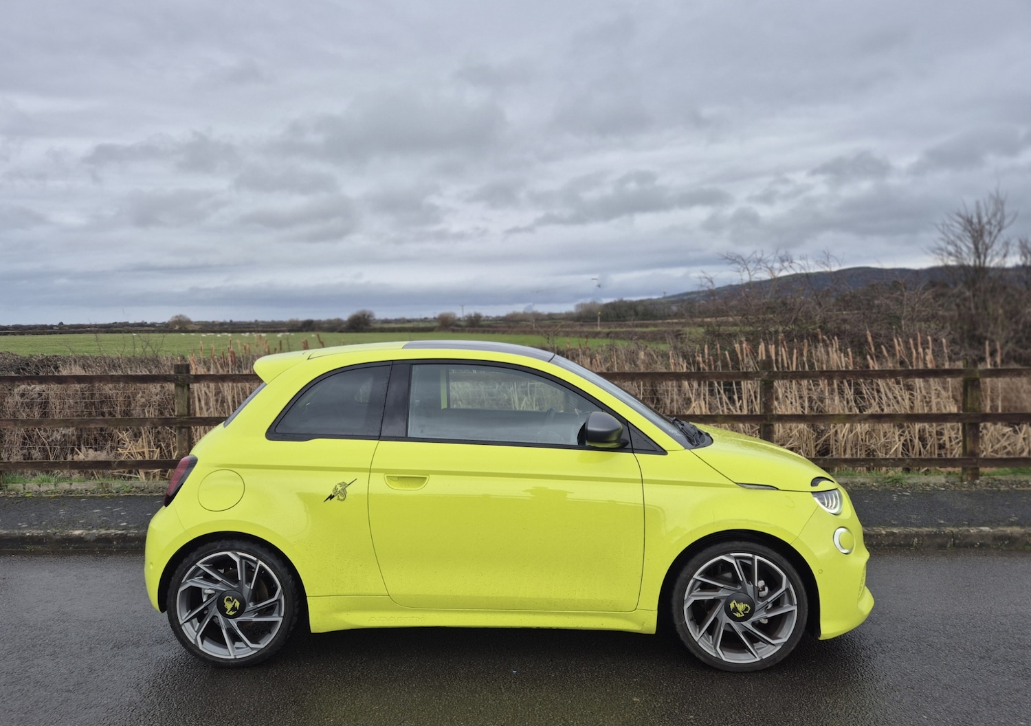 Used Abarth 500 2024 for sale - 77590676: Photo 2
