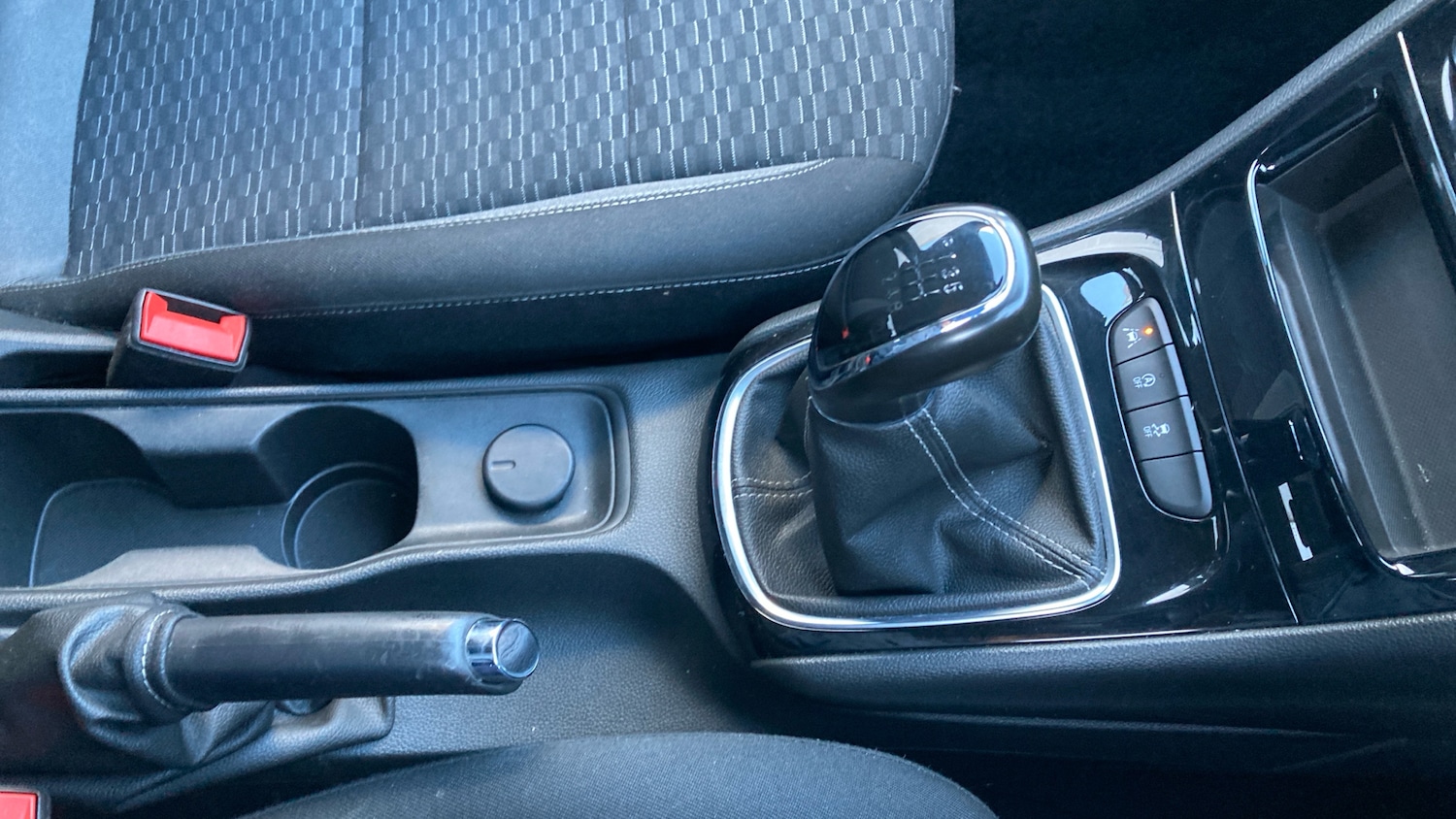 Used Vauxhall Astra 2019 for sale - 76910940: Photo 25