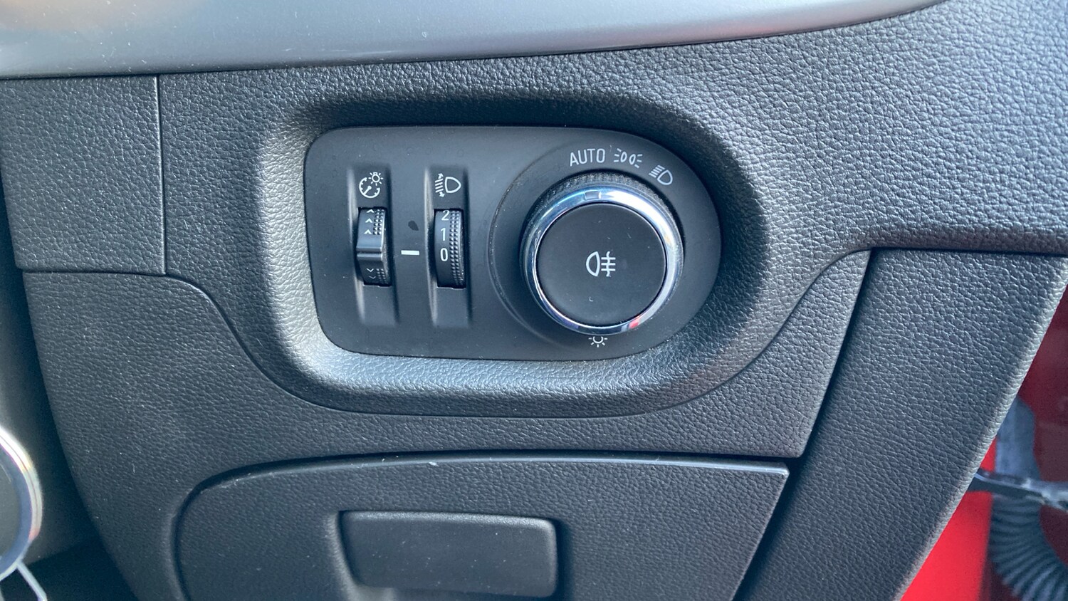 Used Vauxhall Astra 2019 for sale - 76910940: Photo 27