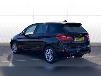 Used BMW 2 Series 2020 for sale - 76101252: Photo