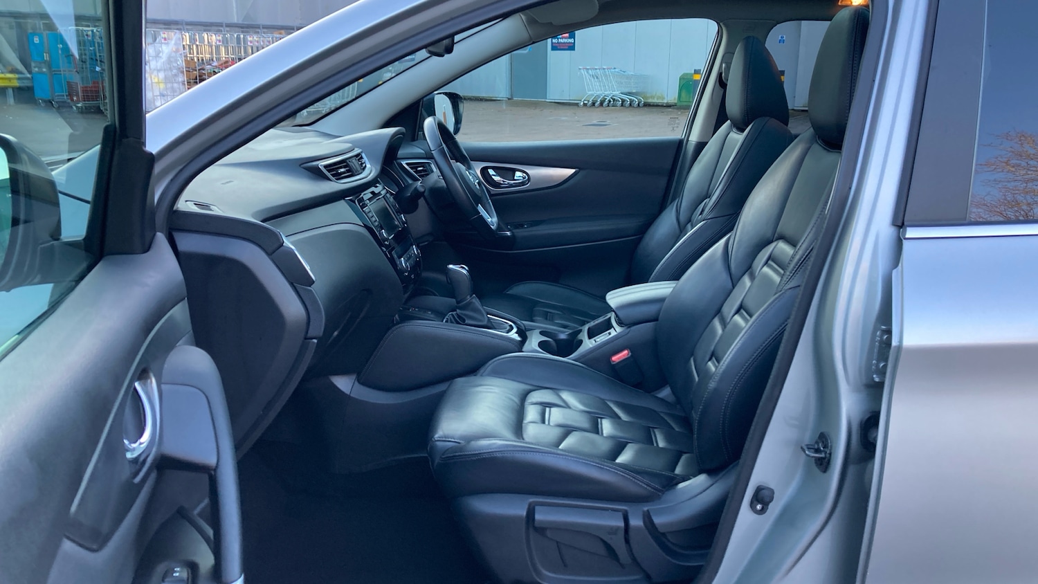 Used Nissan Qashqai 2021 for sale - 77258062: Photo 42