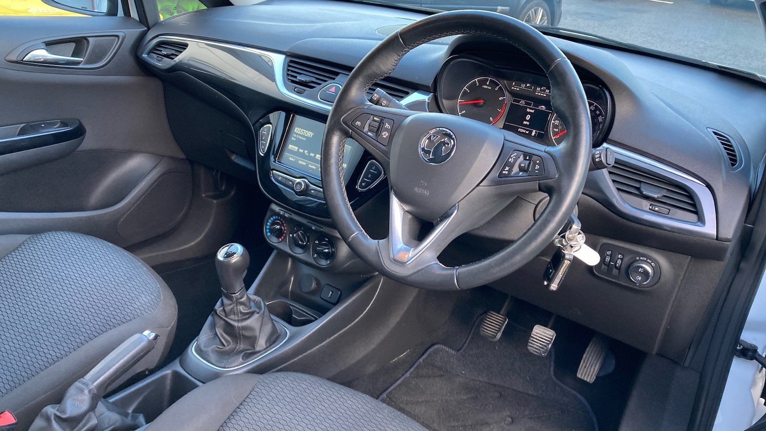 Used Vauxhall Corsa 2017 for sale - 77147879: Photo 11