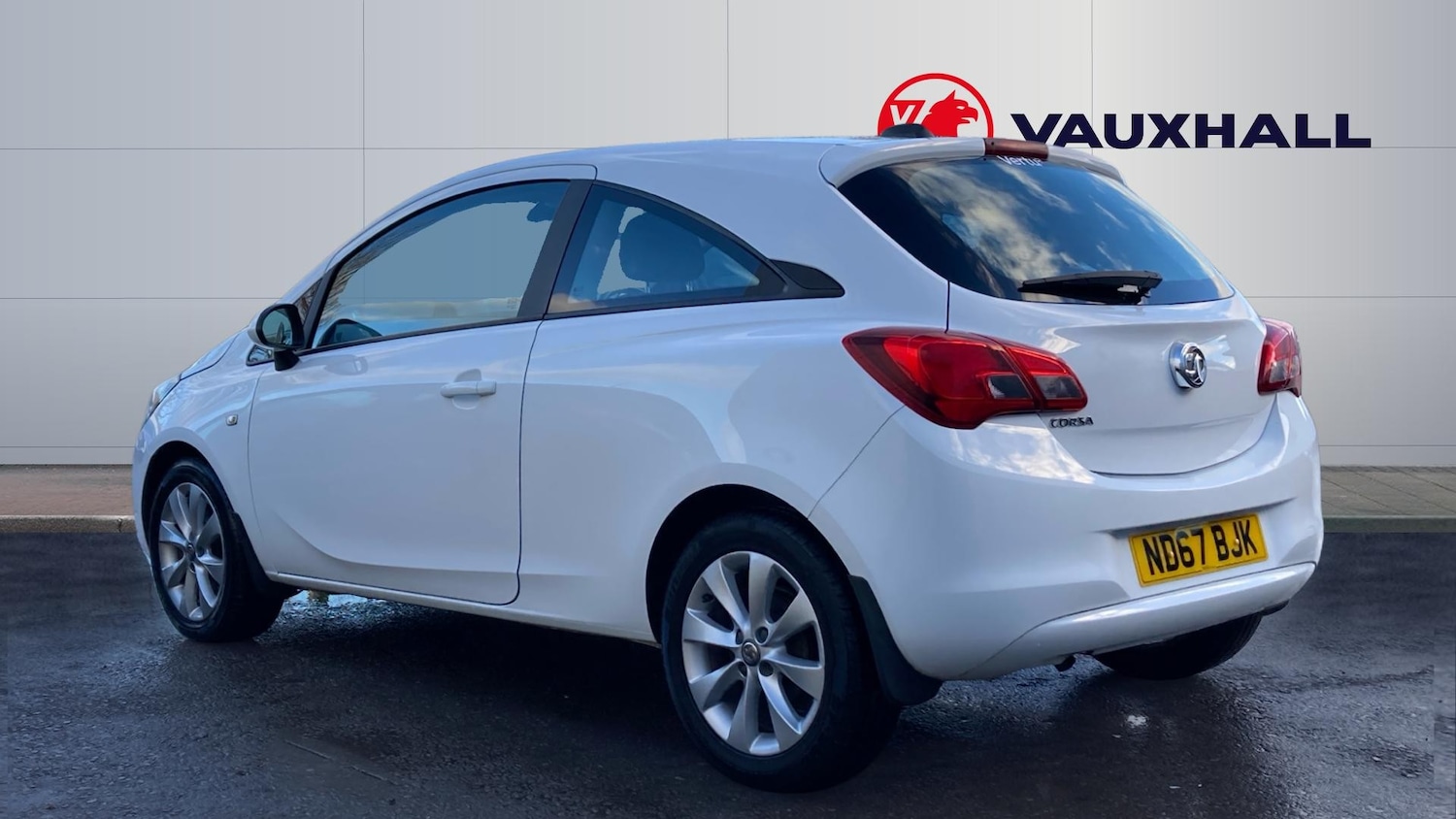 Used Vauxhall Corsa 2017 for sale - 77147879: Photo 2