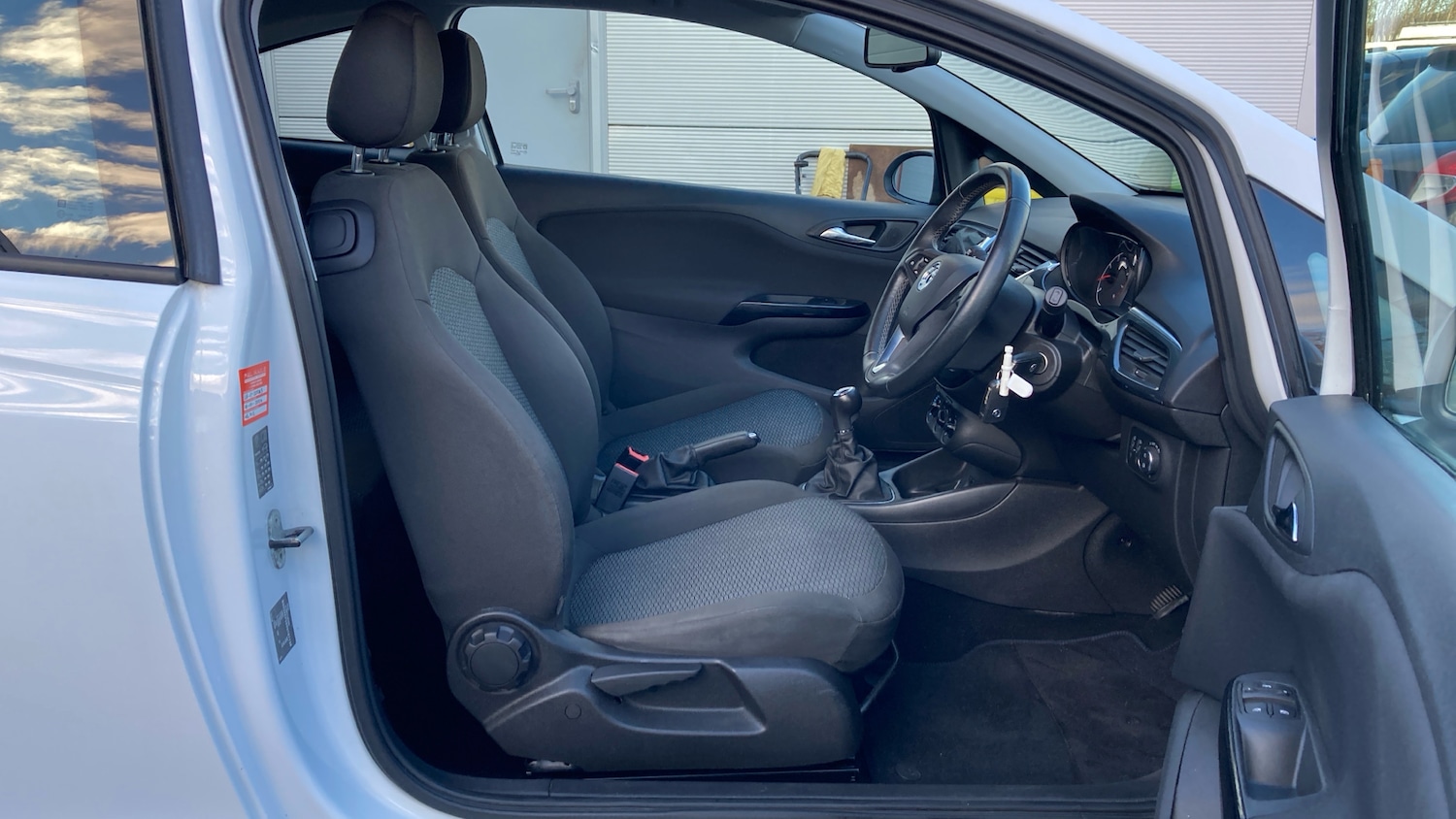 Used Vauxhall Corsa 2017 for sale - 77147879: Photo 28