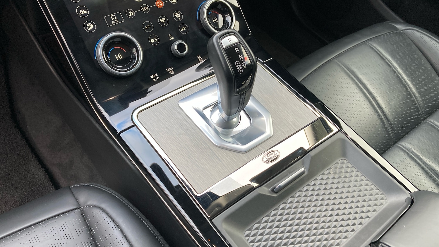 Used Land Rover Range Rover Evoque 2019 for sale - 77147875: Photo 13