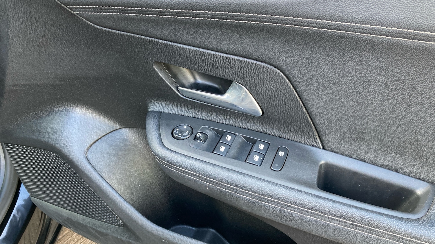 Used Vauxhall Mokka 2022 for sale - 77452995: Photo 32