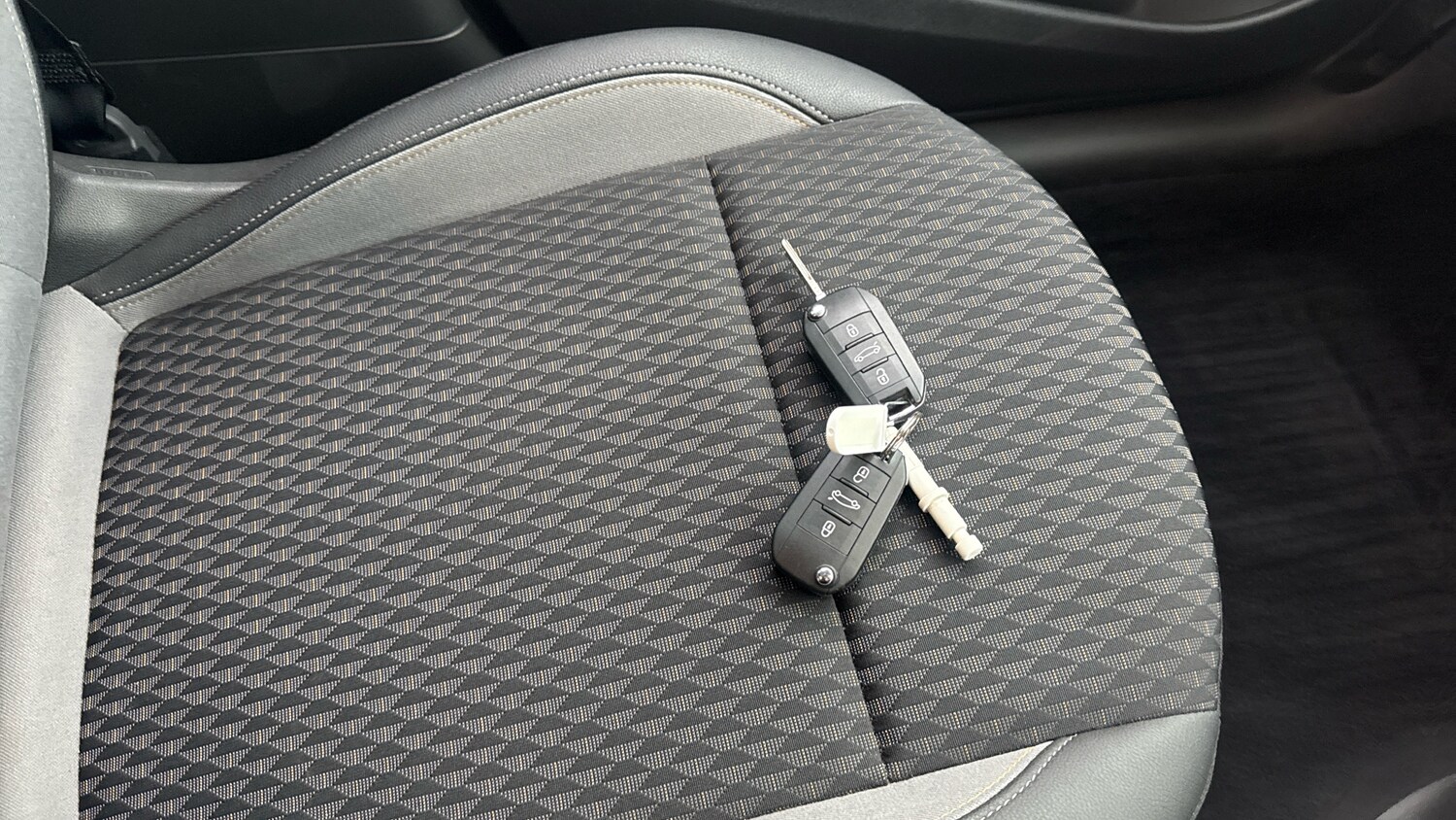 Used Vauxhall Crossland X 2020 for sale - 76910941: Photo 20