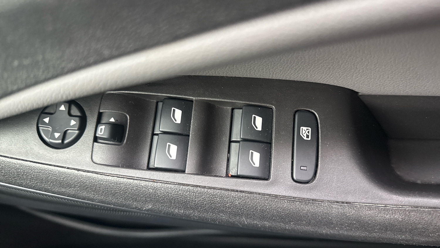 Used Vauxhall Crossland X 2020 for sale - 76910941: Photo 30