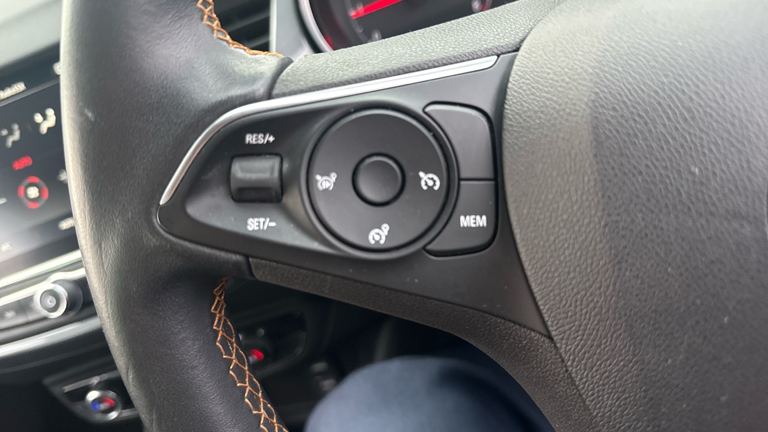 Used Vauxhall Crossland X 2020 for sale - 76910941: Photo 34