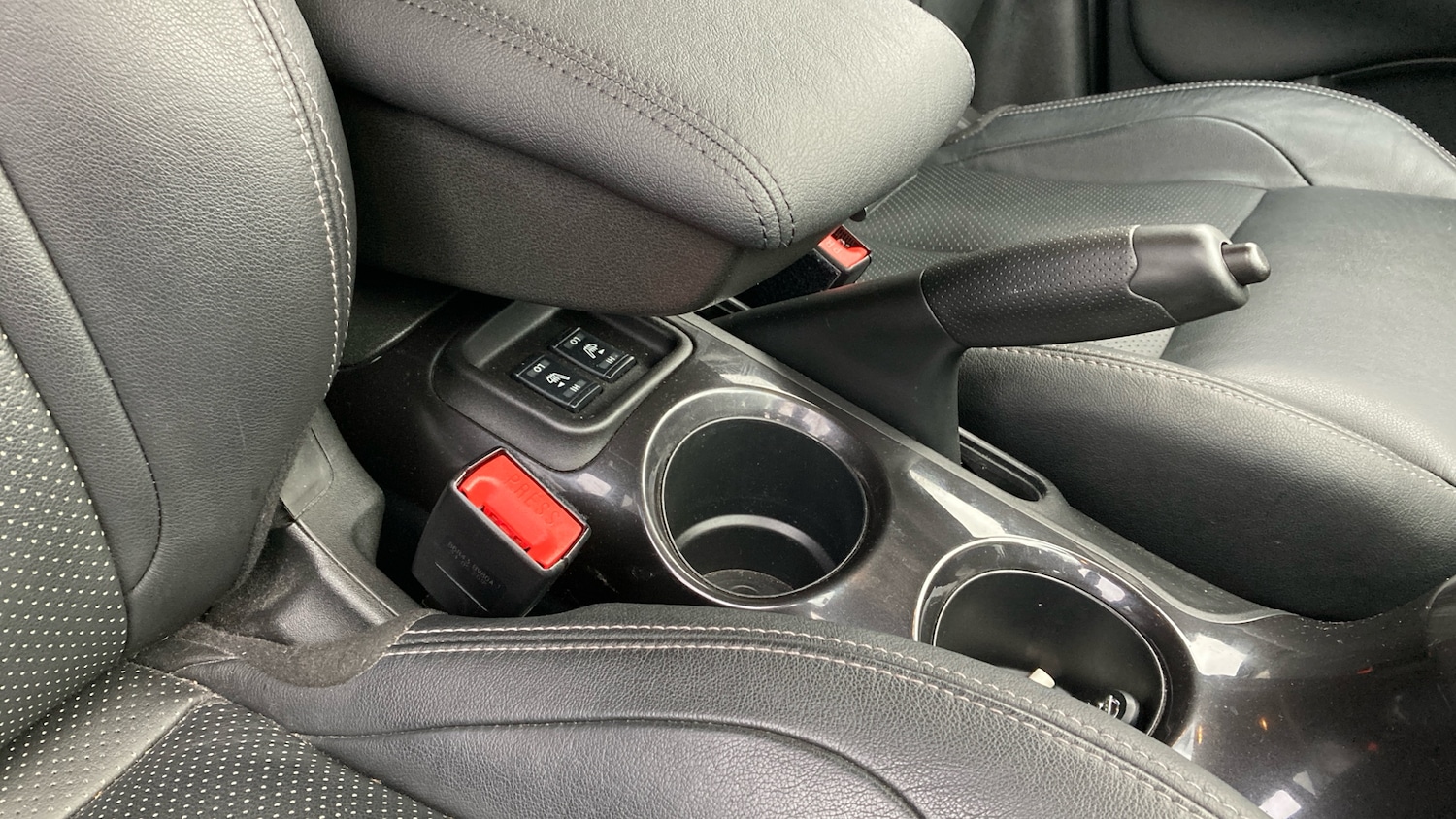 Used Nissan Juke 2014 for sale - 76477753: Photo 31