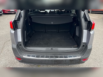 Used Peugeot 5008 2023 for sale - 79088828: Photo