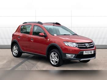 Used Dacia Sandero Stepway 2015 for sale - 79560687: Photo