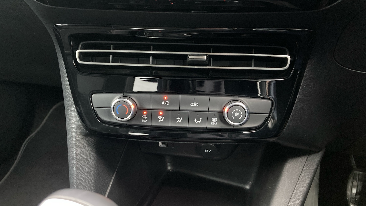 Used Vauxhall Mokka 2022 for sale - 77147880: Photo 23