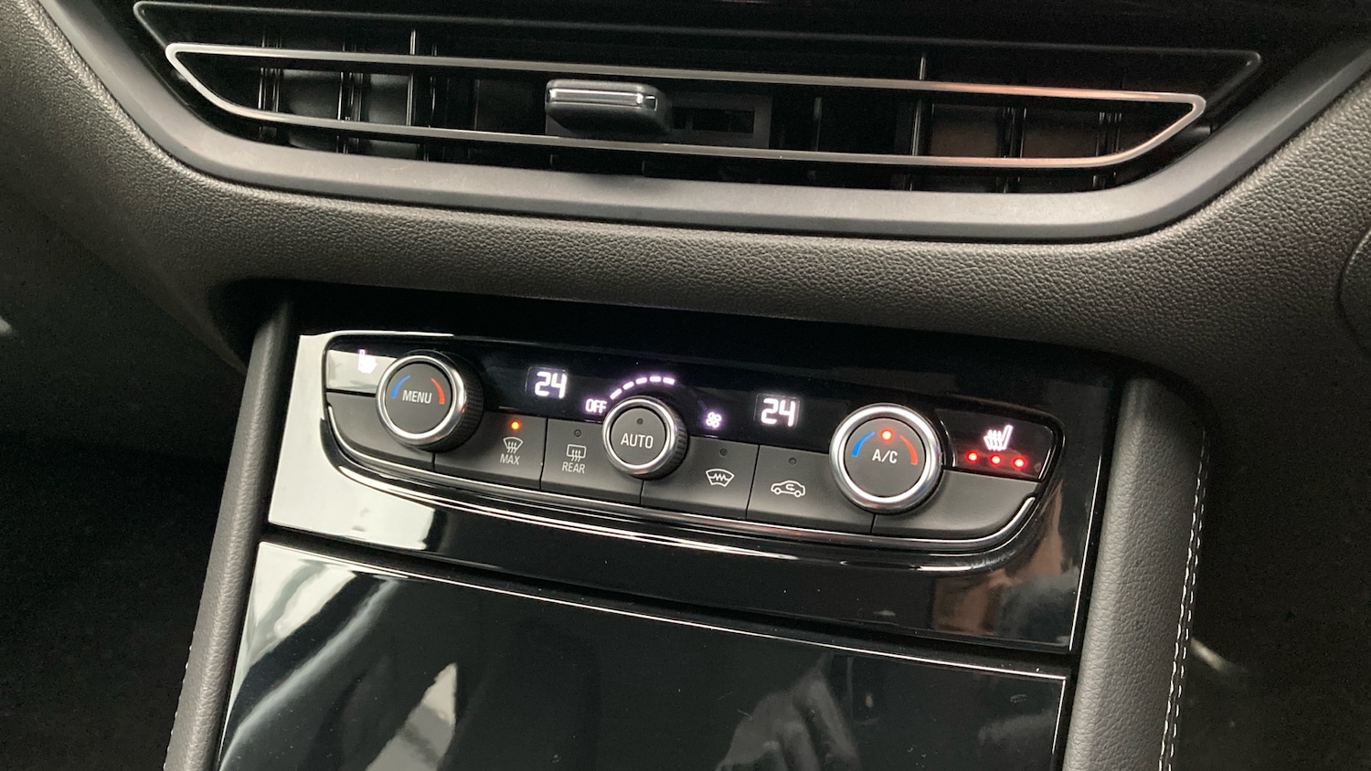 Used Vauxhall Grandland 2024 for sale - 76959797: Photo 19