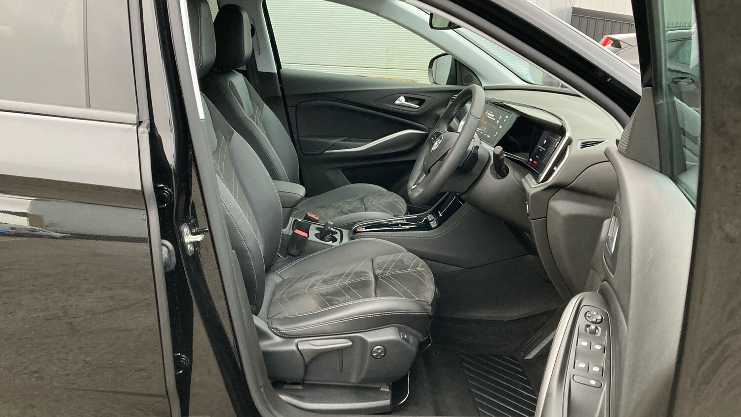 Used Vauxhall Grandland 2024 for sale - 76959797: Photo 31