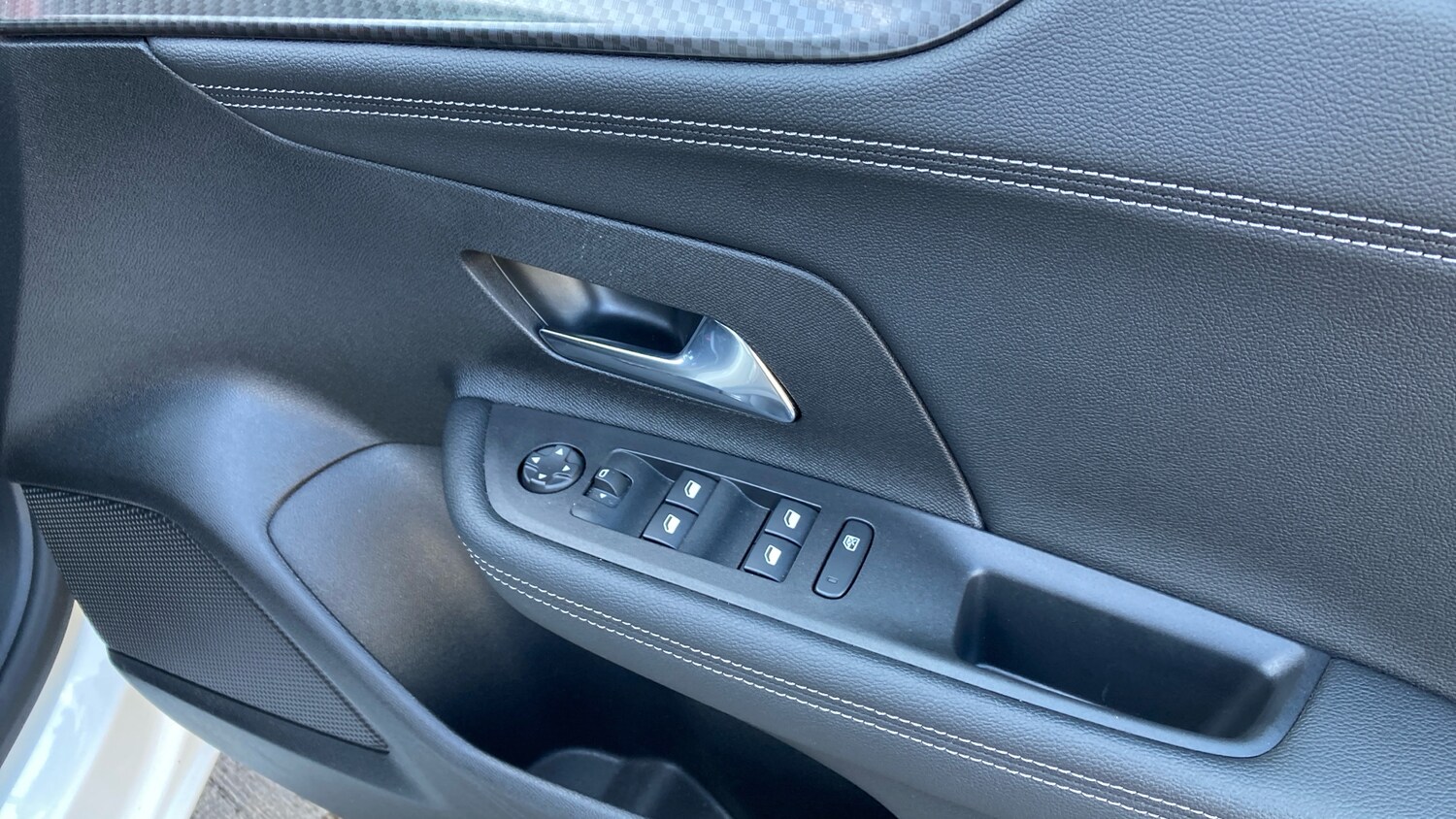 Used Vauxhall Mokka 2024 for sale - 77812866: Photo 32