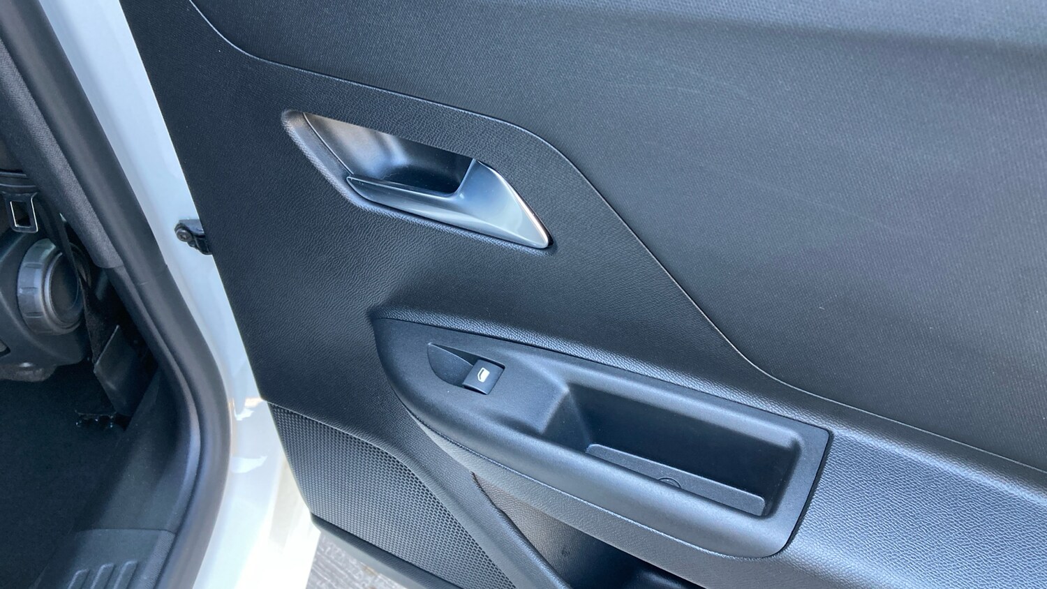 Used Vauxhall Mokka 2024 for sale - 77812866: Photo 35