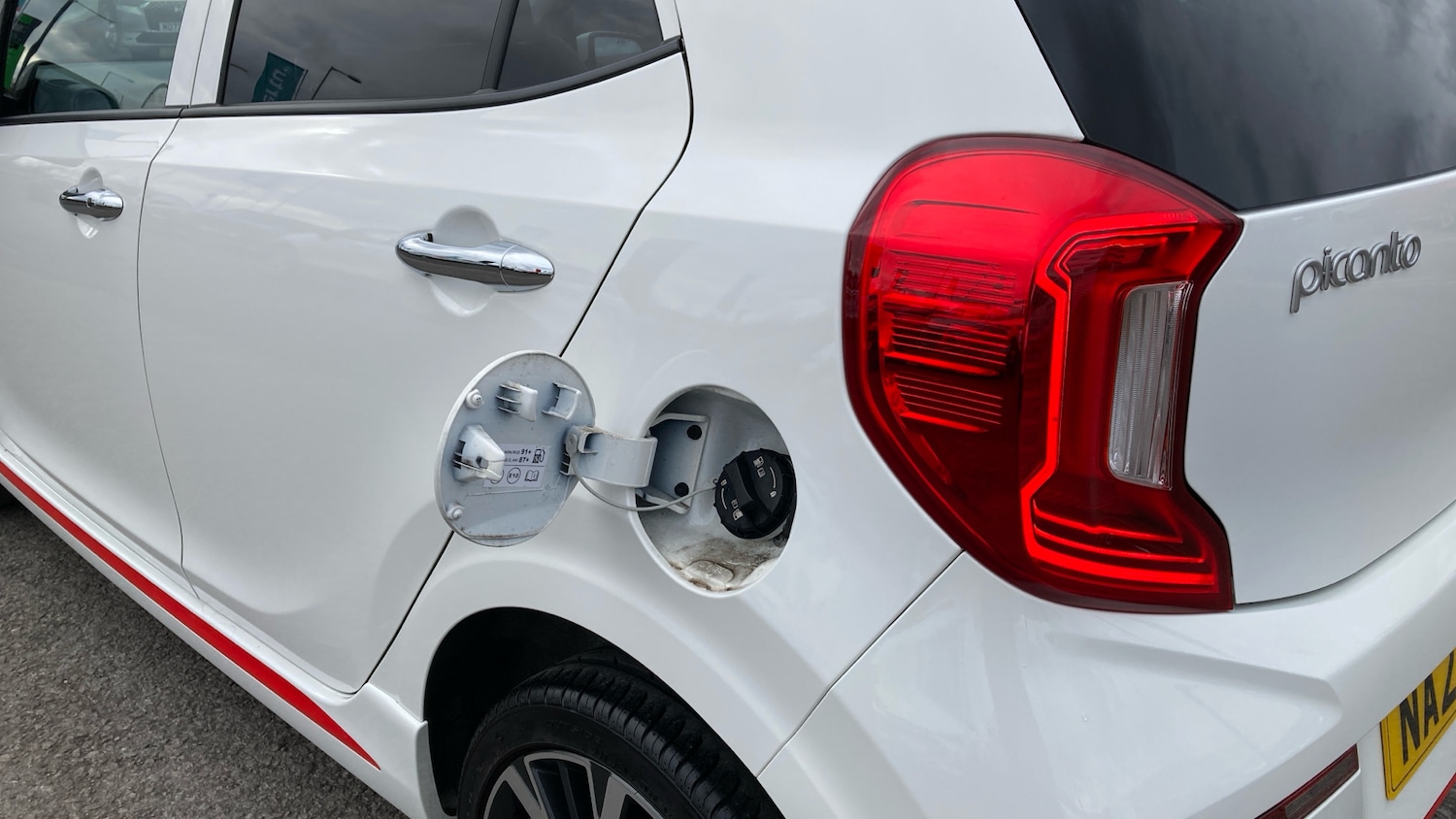 Used Kia Picanto 2023 for sale - 77641229: Photo 41