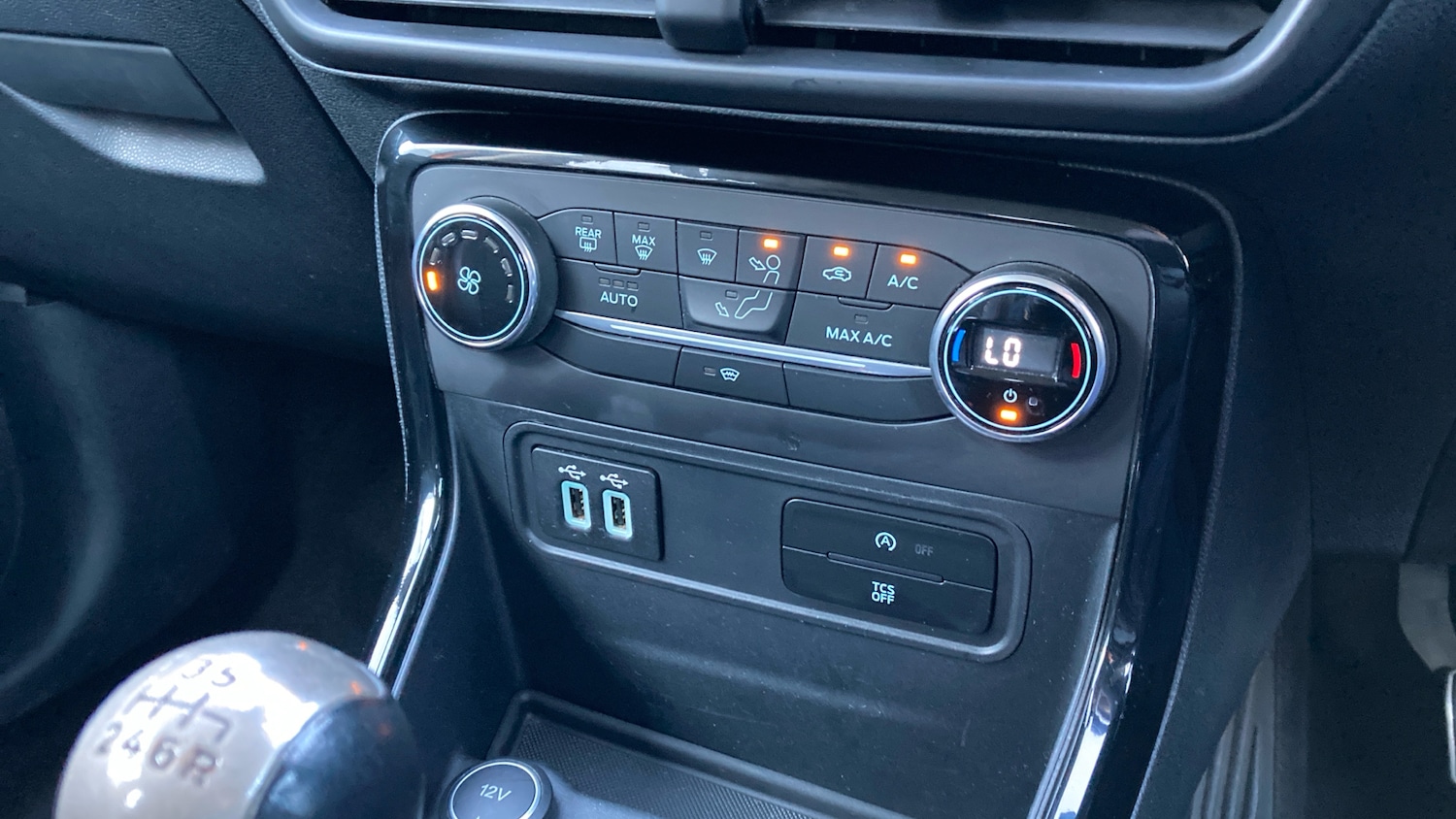 Used Ford Ecosport 2018 for sale - 77225664: Photo 24