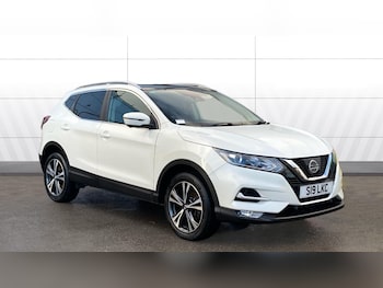 Used Nissan Qashqai 2018 for sale - 76477750: Photo