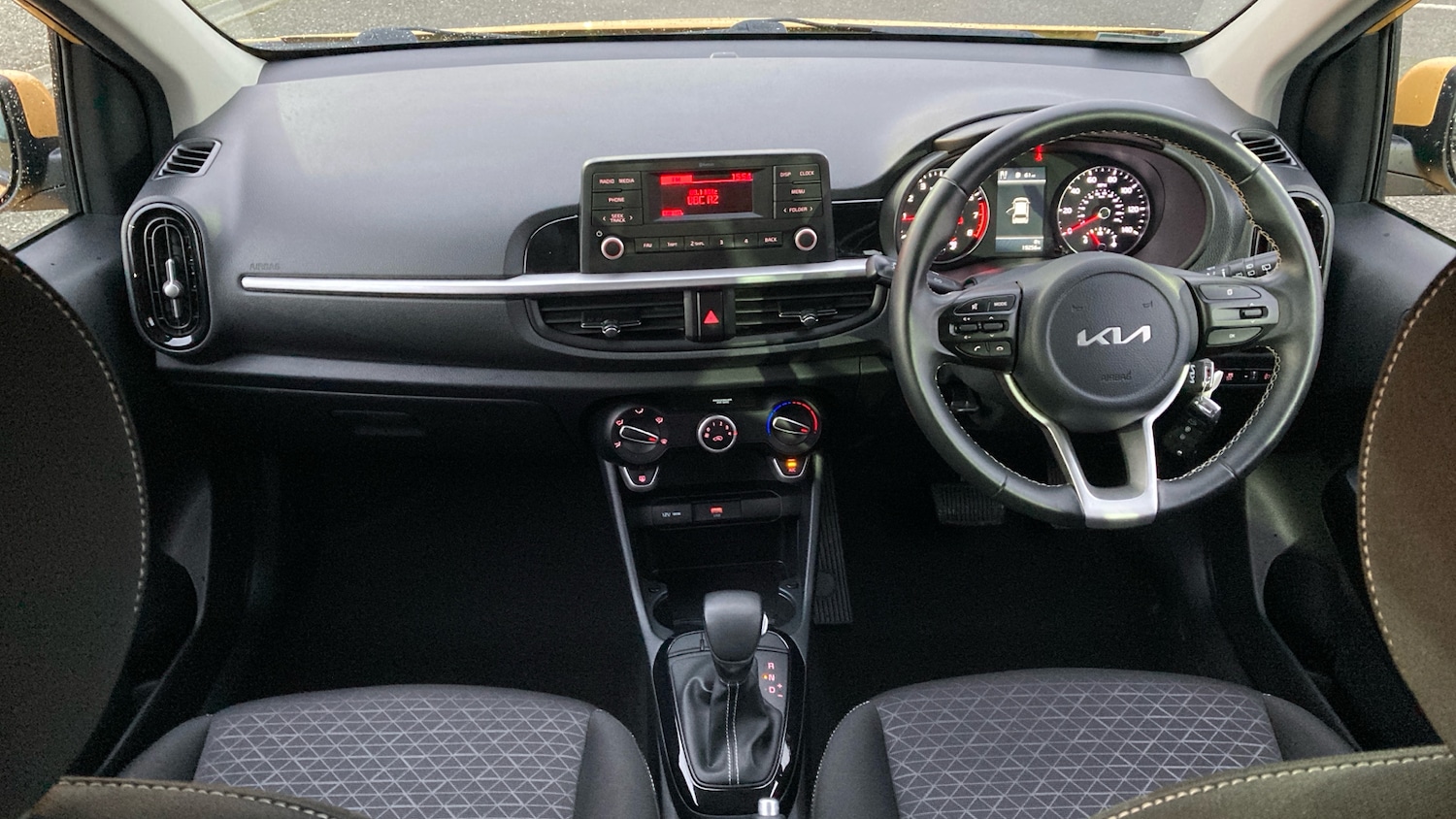 Used Kia Picanto 2022 for sale - 77357148: Photo 10