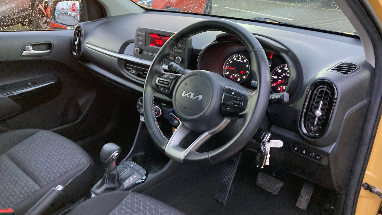 Used Kia Picanto 2022 for sale - 77357148: Photo 11