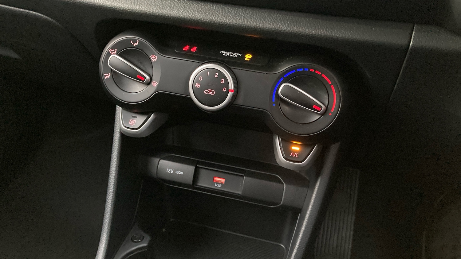 Used Kia Picanto 2022 for sale - 77357148: Photo 24