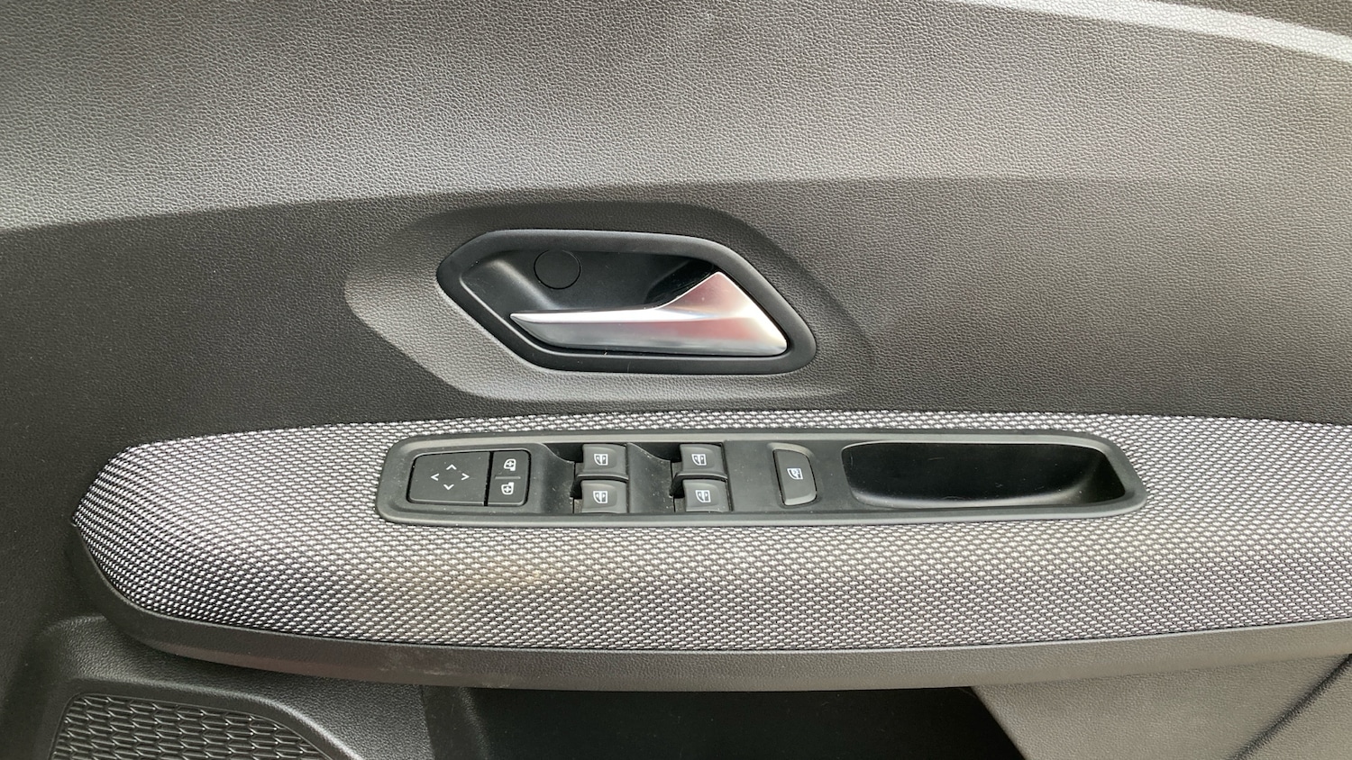 Used Dacia Sandero 2022 for sale - 76531307: Photo 29