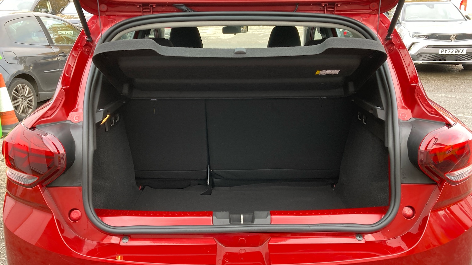 Used Dacia Sandero 2022 for sale - 76531307: Photo 4