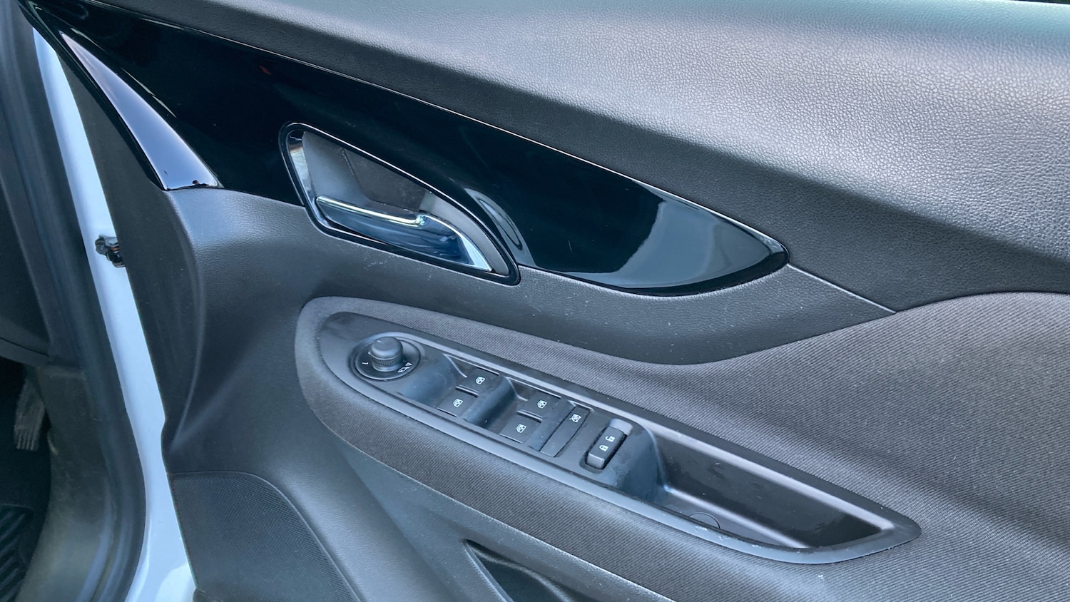 Used Vauxhall Mokka X 2019 for sale - 77452986: Photo 27